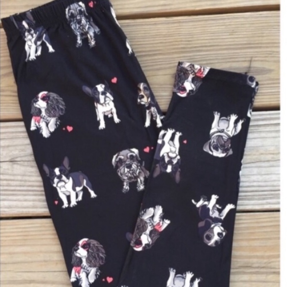 🐶only 2 left! Adorable Pup Print Leggings